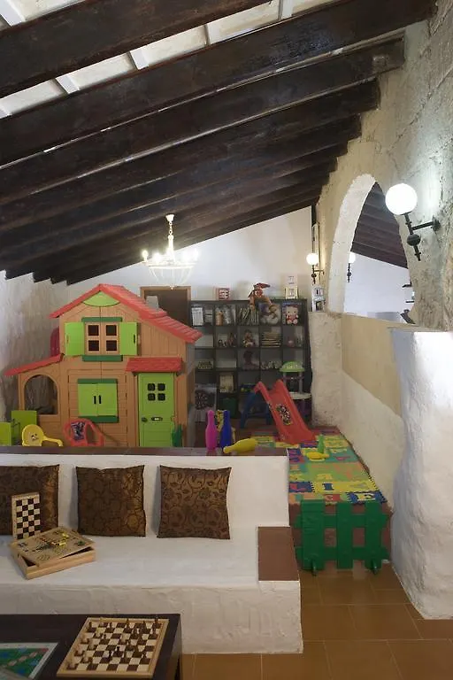 Agroturismo Matxani Gran Villa Sant Climent Farm stay